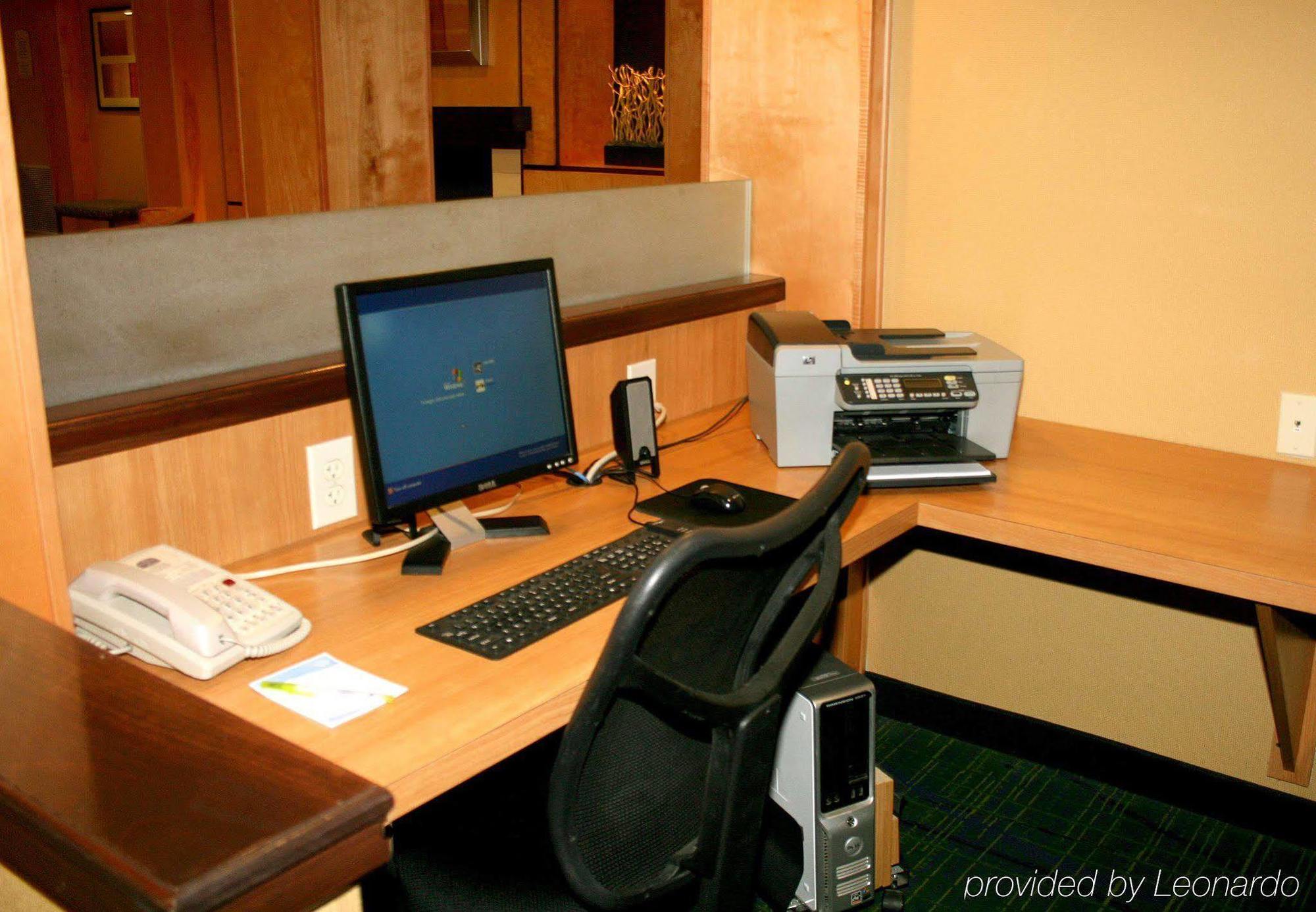 Fairfield Inn & Suites By Marriott Fairmont Bekvämligheter bild