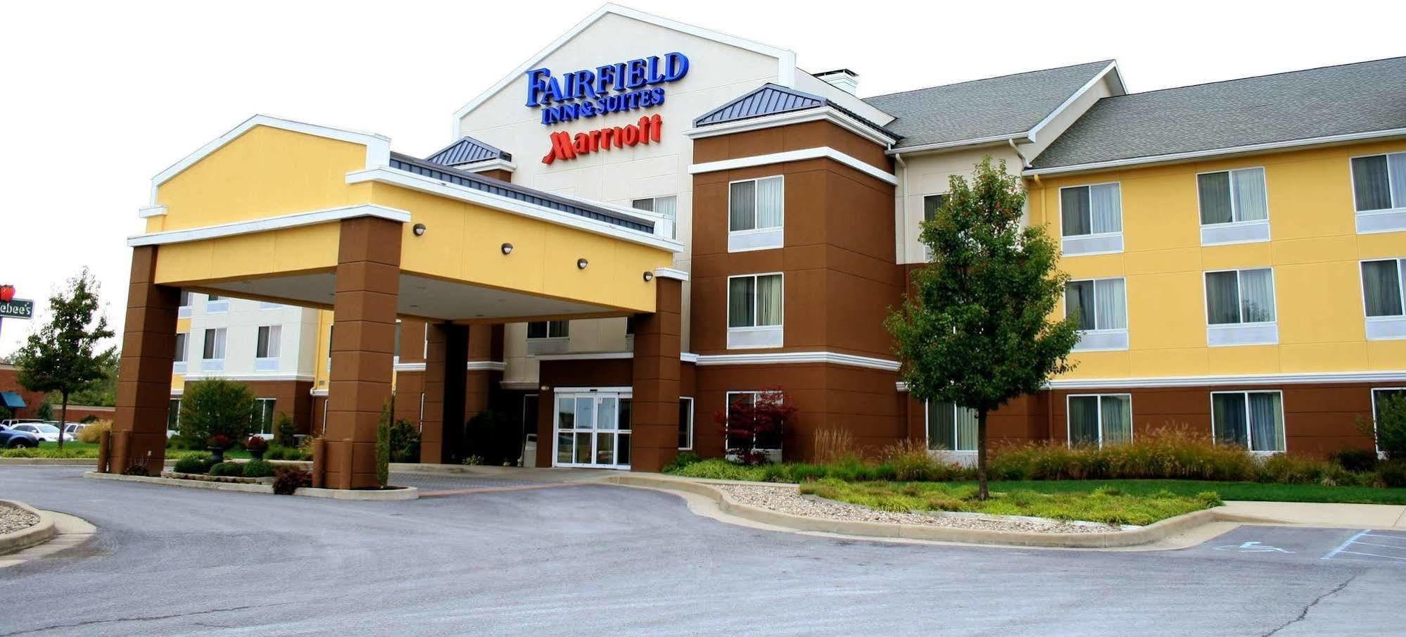Fairfield Inn & Suites By Marriott Fairmont Exteriör bild