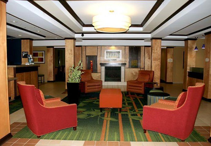 Fairfield Inn & Suites By Marriott Fairmont Inreriör bild